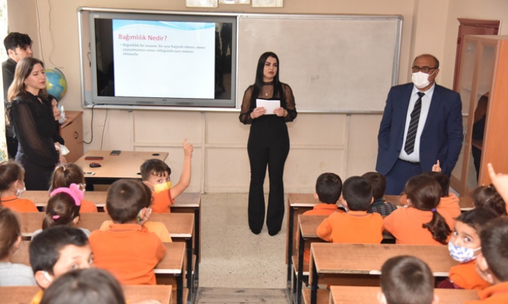 Anamur'da İlkokul Öğrencilerine Seminer