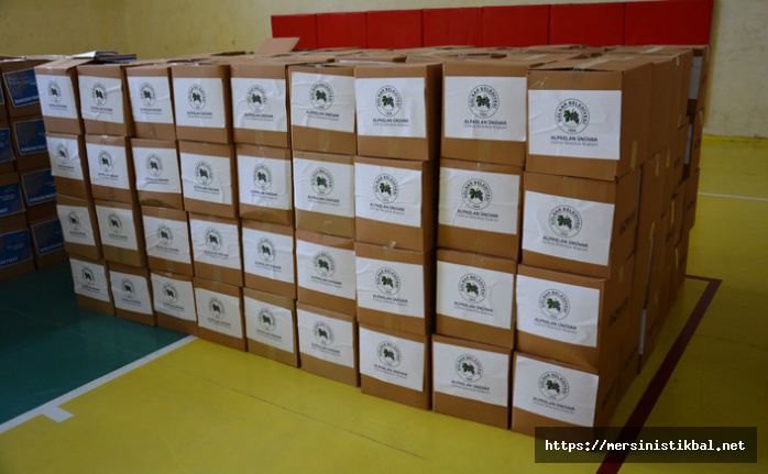 Gülnar'da 1000 Adet Ramazan Gıda Kolisi Dağıtımına Başlandı