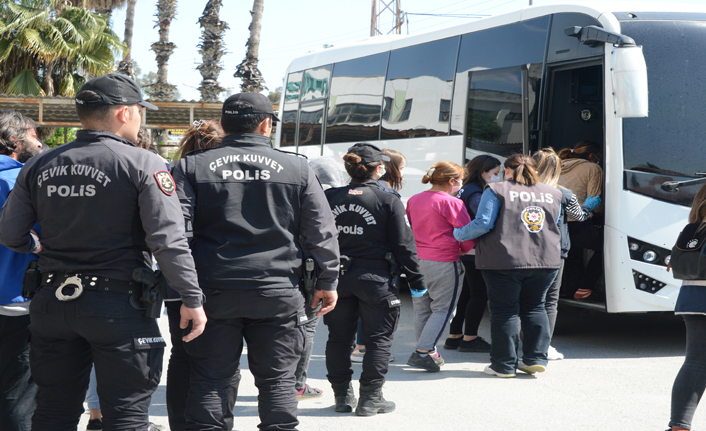 Tarsus Polisinden Otoban Çetesine Operasyon