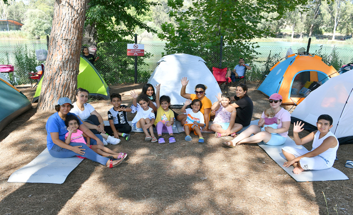 Tarsus Gençlik Kampı'nda Ebeveyn Çocuk Çadır Kampı