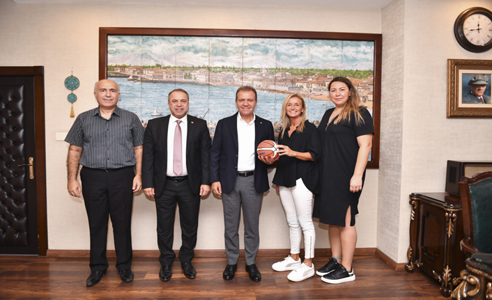 Türkiye Basketbol Federasyonu Heyetinden Başkan Seçer'e Ziyaret