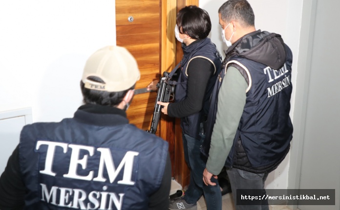 Mersin Polisinden FETO Terör Örgütüne Operasyon