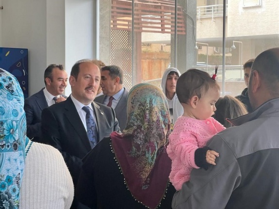 Mersin Valisi Ali Hamza Pehlivan, Otellerde Misafir Edilen Depremzede Vatandaşlarımızı Ziyaret Etti