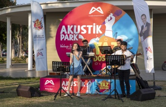 YKS Bitti, Gençler Büyükşehir'in Konserinde Eğlendi