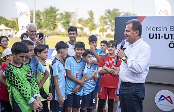 Başkan Seçer, ‘U11-U12 Futbol Şenliği Ödül Töreni’ne Katıldı
