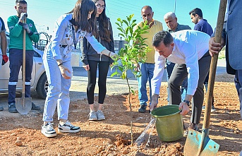 Başkan Özyiğit, “Yenişehir’de yeşil alan sayısını arttırdık”