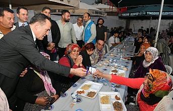 Başkan Abdullah Özyiğit, Değirmençaylılarla iftar sofrasında buluştu