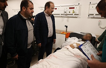 Mersin Valisi  Pehlivan, Trafik Kazasında Yaralanan Vatandaşları, Hastanede Ziyaret Etti