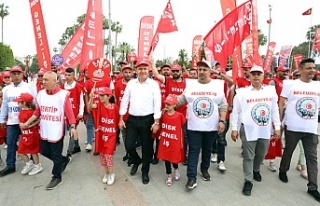 Başkan Seçer, 1 Mayıs’ta İşçi Ve Emekçilerle...