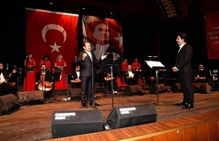 Vali Pehlivan, Cumhuriyet Bayramı Özel Konserine...