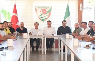 Anamur Belediyespor Kulübü Yeni Yönetimi İlk Toplantısını...