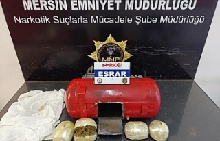 Kargo Paketindeki Uyuşturucuyu Mersin Polisi Yakaladı