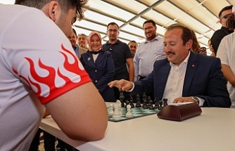 Vali Pehlivan Satranç Şampiyonası Kapanış Ve Ödül Törenine Katıldı