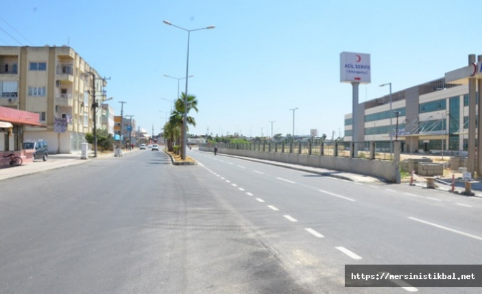 Mersin Büyükşehir, Tarsus’ta Yol Yenileme Çalışmalarını Sürdürüyor